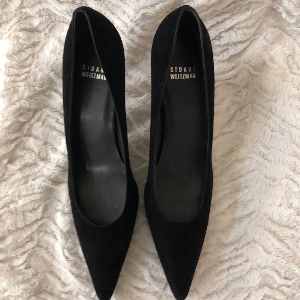 Stuart weitzman black suede pumps